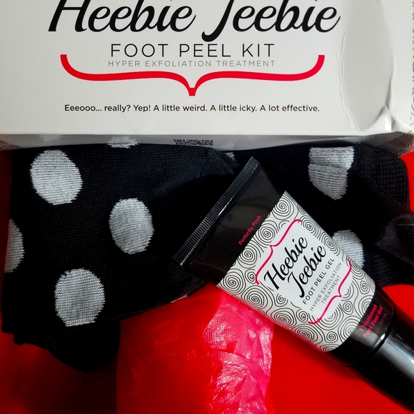 Foot Peel Kit - Picture 1 of 5